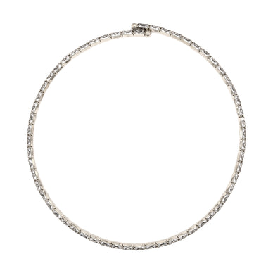 Flexible White Gold Baguette Choker
White Gold Plated
Cubic Zirconia
Width: 0.10"
Fulfilled by our friends at Jennifer Miller Jewelry
*Please Note: Rewards cannot be applied to this product This item is not eligible for returns