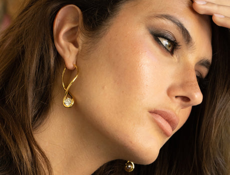 Sculptural Earrings Are Fall's Biggest Jewelry Trend