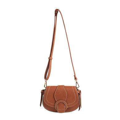 
Wear this chic vegan leather bag slung on your hips, cinched on your waist, or across your torso to elevate every ensemble. 
Dimensions: 24cm (L) X 11.5 cm (W) x 15.2 cm (H) 
Can be worn as a crossbody bag, belt bag, or shoulder bag  




